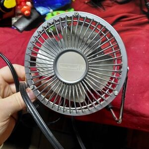 Home Trends 4-inch High Velocity Tilting Mini Fan. Powerful Little Fan